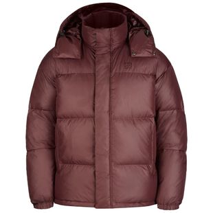 Dyngja deals 66 north