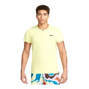 Air max deals deluxe t shirt