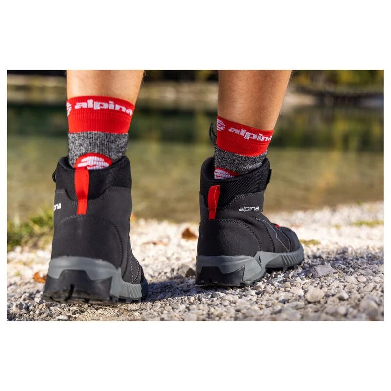 Hiking boots discount at academy sports