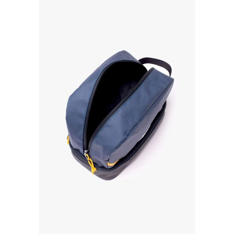 Brakeburn wash outlet bag