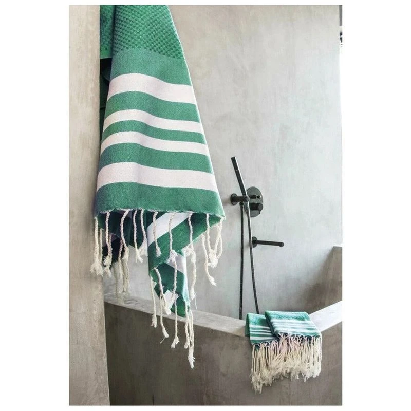 Febronie Hamptons Towel Brazil Green Sportpursuit