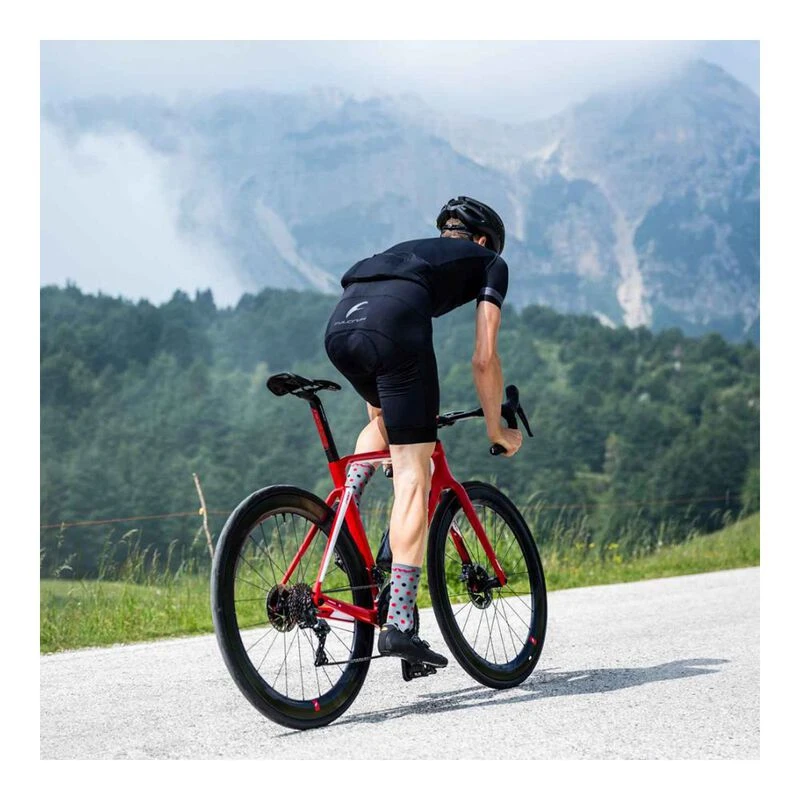Black road bike wheels top