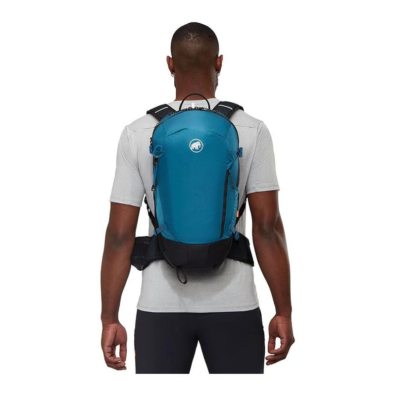 Mammut Lithium 20L Rucksack Blue Sportpursuit