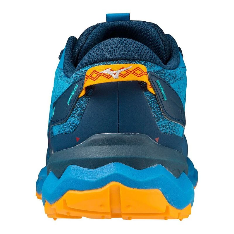 Mizuno wave maverick orange 2025
