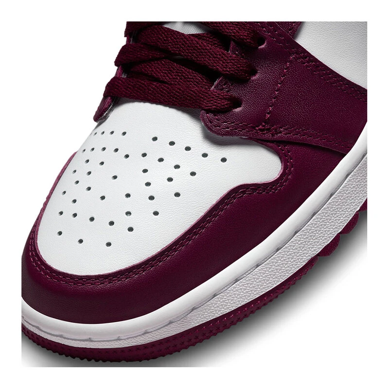 Mens burgundy nike shoes online