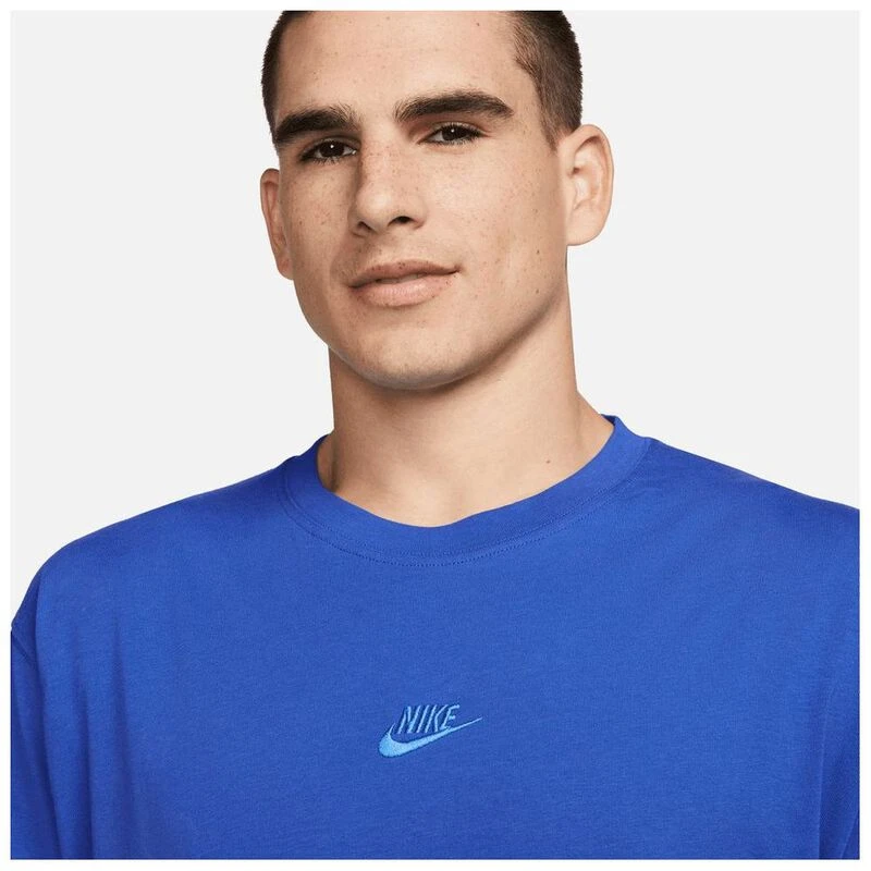 Nike Mens Sportswear Club Short Sleeve Top (Game Royal) | Sportpursuit