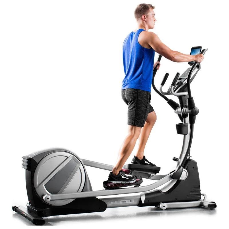 Proform 695 CSE Smart Strider Black Sportpursuit