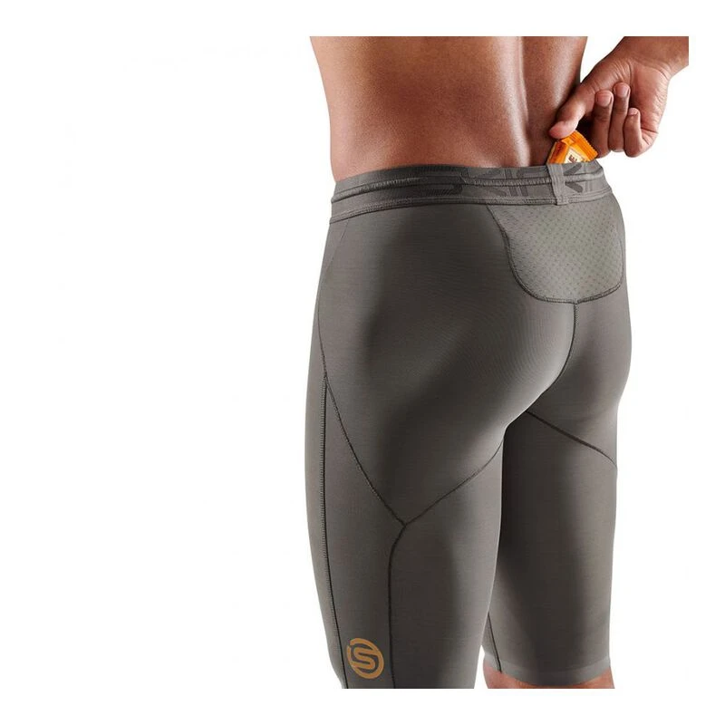 Skins dnamic triathlon men's half tights hotsell