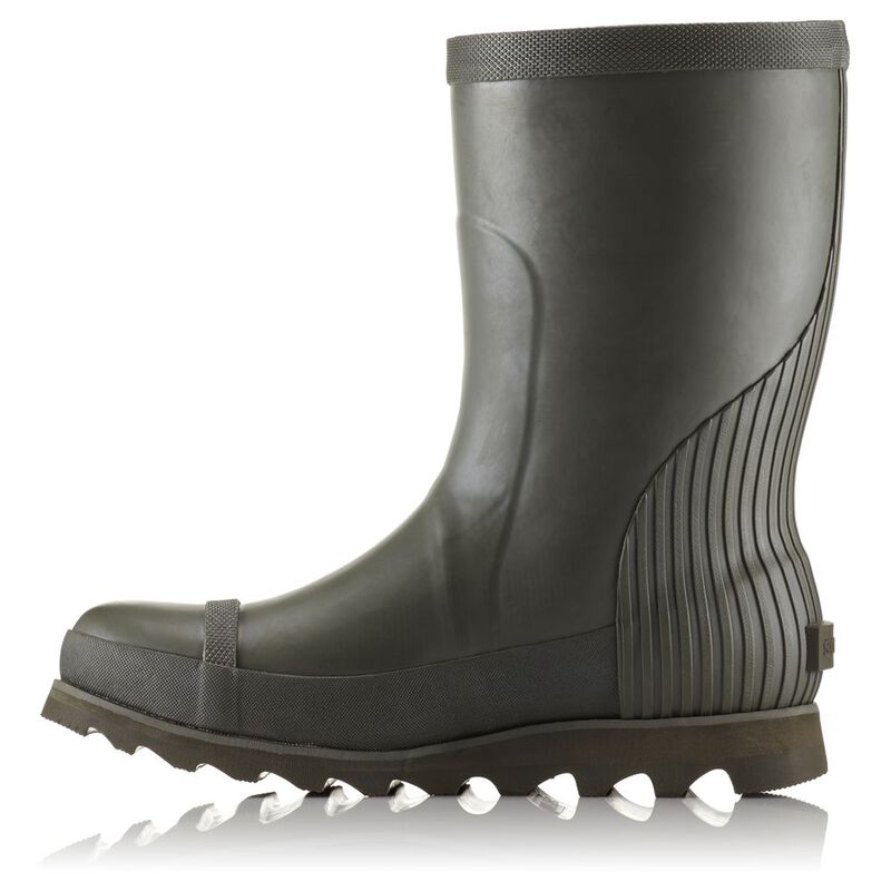sorel short rain boots