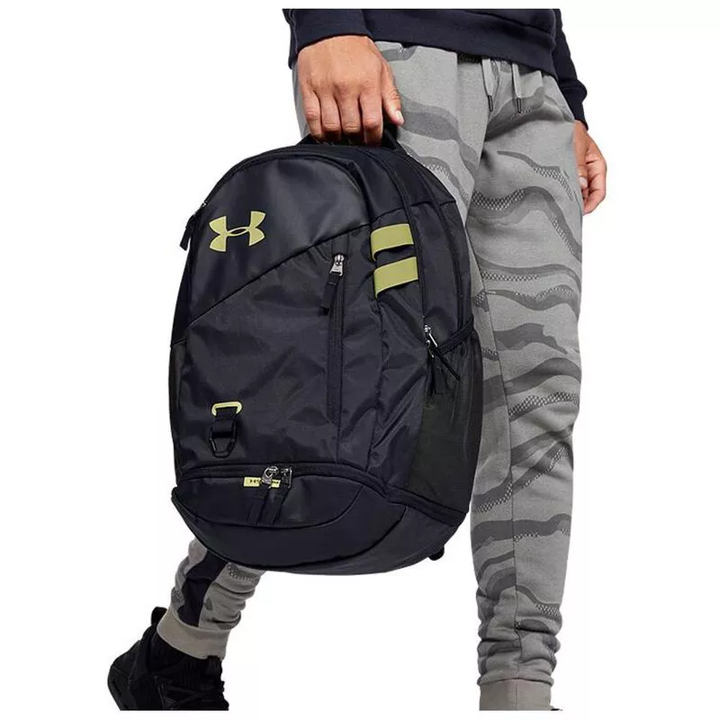 Under armour top hustle 4.0
