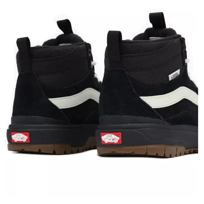 Vans UltraRange EXO Hi Boots Black Sportpursuit